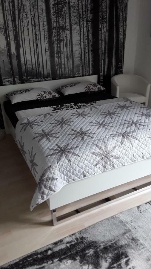 All-In-One-Studio Apartamento Henstedt-Ulzburg Exterior foto